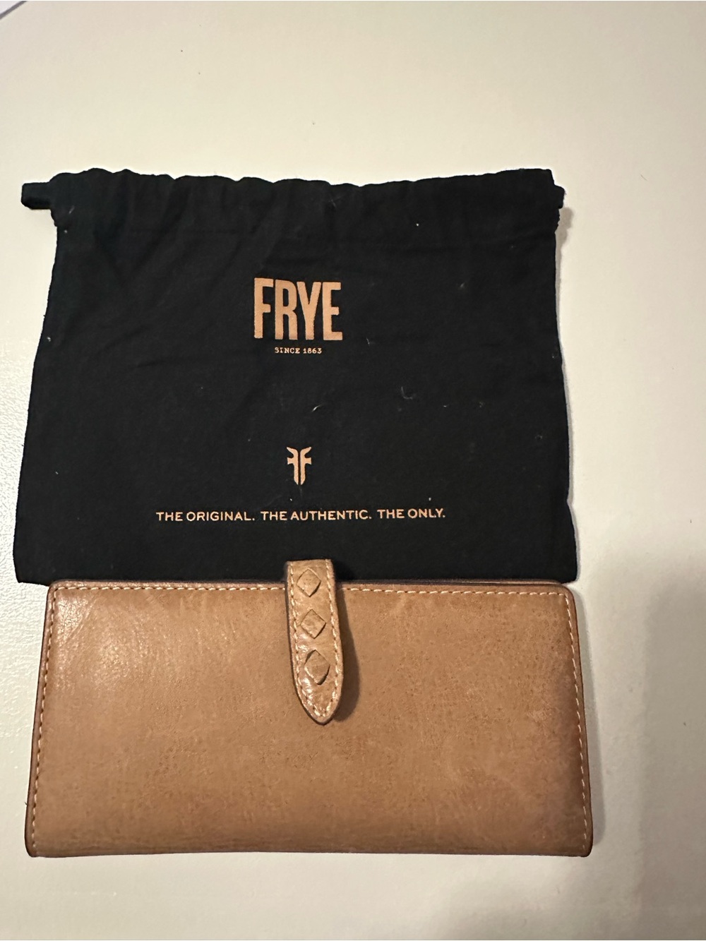 Frye Reed Slim Wallet Tan